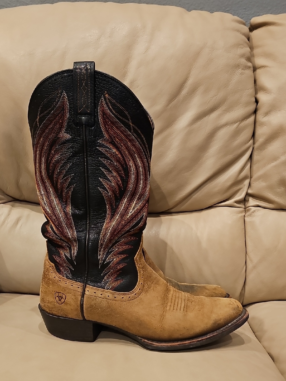 Ariat Two-Tone Brown and Black Western Boots